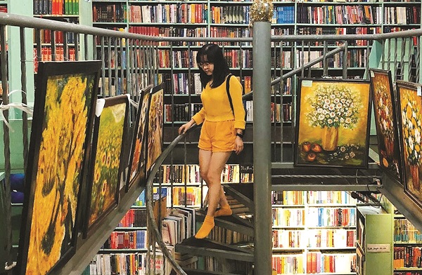 Chuyện về  “vương quốc sách” cổ kính giữa lòng Hà Nội - ảnh 2