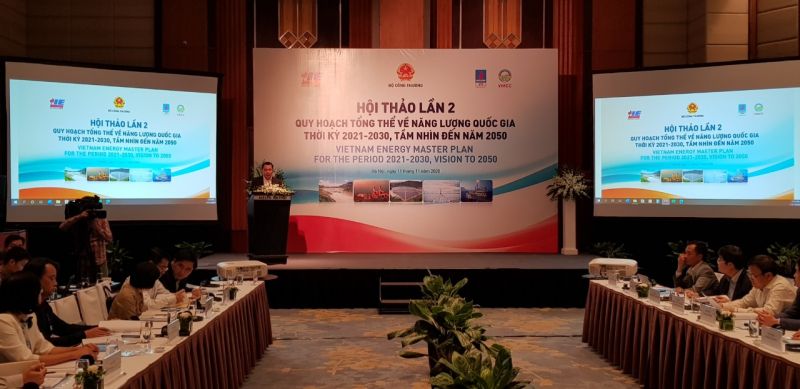 Thứ trưởng Bộ Công Thương Đặng Hoàng An phát biểu tại hội thảo