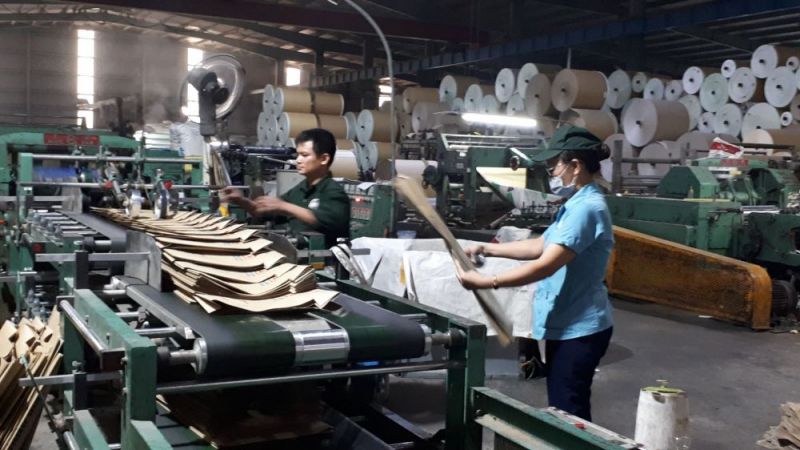 Tuổi nghỉ hưu sẽ được điều chỉnh theo lộ trình từ năm 2021. Ảnh: Int. Tuổi nghỉ hưu sẽ được điều chỉnh theo lộ trình từ năm 2021. Ảnh: Int.