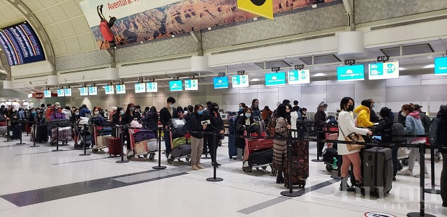 Hành khách trên chuyến bay là