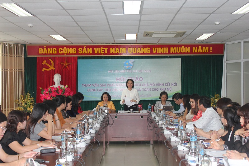 Các đại biểu tham dự hội thảo