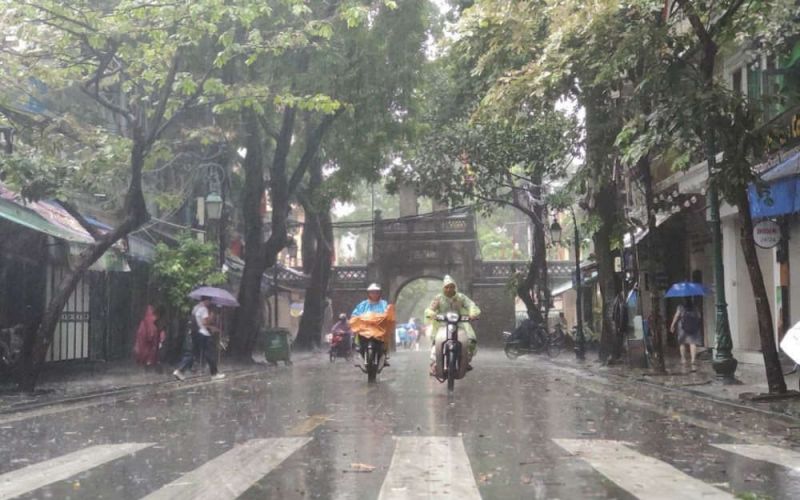 Kh&ocirc;ng kh&iacute; lạnh g&acirc;y mưa nhiều nơi. Ảnh internet