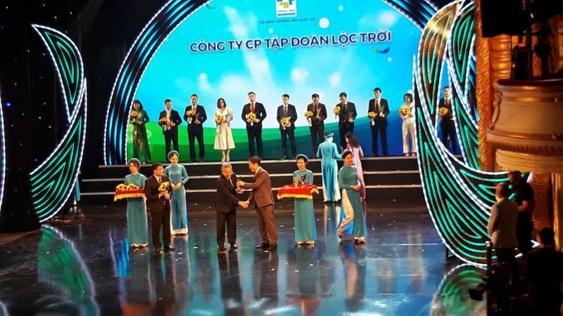 Các doanh nghiệp được trao chứng nhận Doanh nghiệp có sản phẩm đạt Thương hiệu Quốc gia