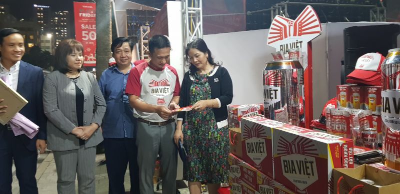 Gian hàng Bia Việt tại lễ phát động chương trình