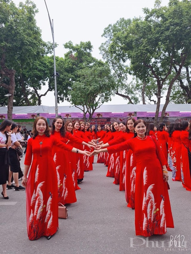 Lễ hội áo dài "Hương sắc Tràng An" sẽ diễn ra tại phố đi bộ hồ Hoàn Kiếm sáng ngày 29/11 - ảnh 3