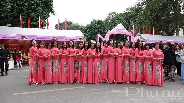 Lễ hội áo dài "Hương sắc Tràng An" sẽ diễn ra tại phố đi bộ hồ Hoàn Kiếm sáng ngày 29/11 - ảnh 5