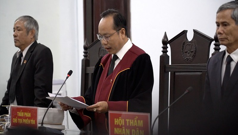 HĐXX TAND TP Huế tuyên án