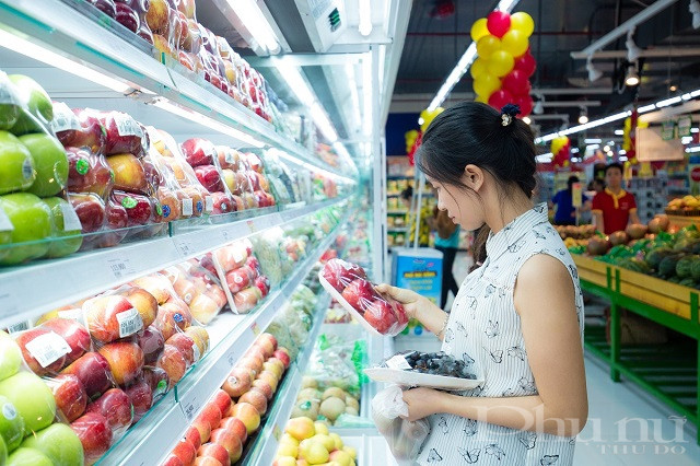 VinMart được đặc biệt thiết kế phục vụ khách hàng yêu thích BBQ bên bờ biển hồ.