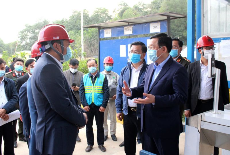 Bí thư Thành ủy Hà Nội quán triệt tại buổi kiểm tra Bí thư Thành ủy Hà Nội quán triệt tại buổi kiểm tra