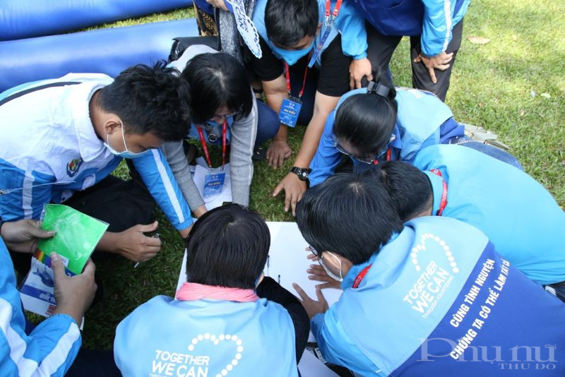 Li&ecirc;n hoan c&acirc;u lạc bộ, đội, nh&oacute;m t&igrave;nh nguyện to&agrave;n quốc lần thứ 2-2020 với sự tham gia của hơn 200 C&acirc;u lạc bộ, đội, nh&oacute;m t&igrave;nh nguyện ti&ecirc;u biểu tr&ecirc;n to&agrave;n quốc