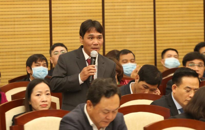 Đại biểu chất vấn