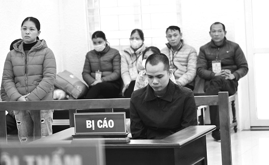 Bị c&aacute;o Ph&ugrave;ng Văn Chiến