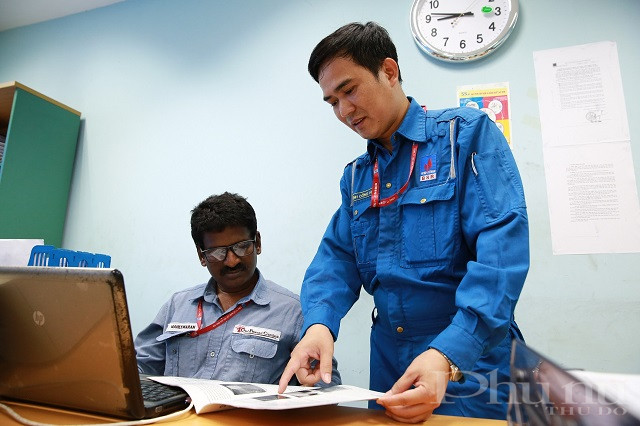 CBCNV BSR trao đổi nghiệp vụ bảo dưỡng với chuyên gia O&M