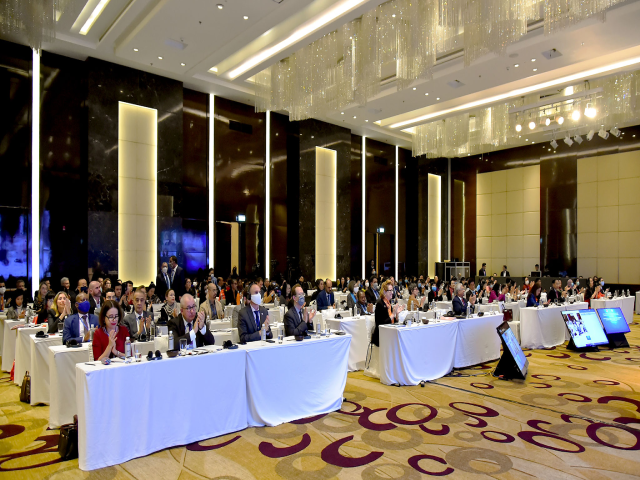 Toàn cảnh phiên bế mạc.