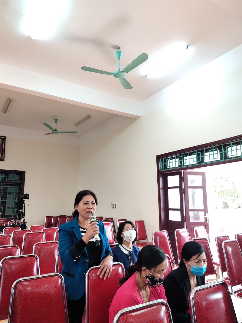 Các chủ nhà trọ  trên địa bàn xã Hải Bối, xã Kim Chung thời gian qua đã giảm giá từ 20- 30 % giá phòng thuê trọ, giảm giá điện, nước nhằm hỗ trợ các công nhân nhập cư trên địa bàn huyện