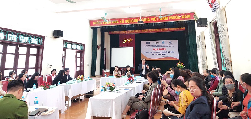 Các đại biểu tham dự tọa đàm