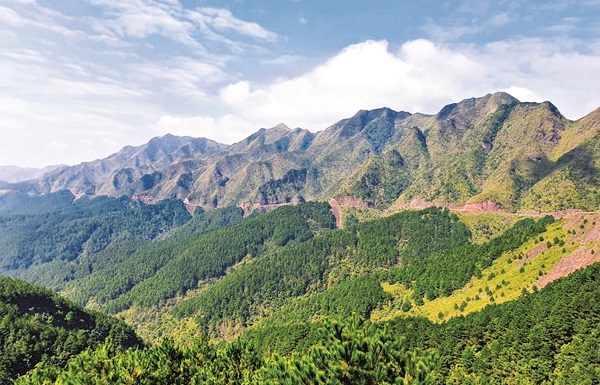 B&igrave;nh Li&ecirc;u