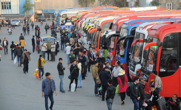 Hà Nội tăng cường hơn 2.000 lượt xe khách dịp Tết - ảnh 1