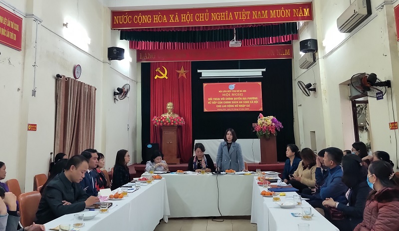 Đồng chí Nguyễn Lệ Hằng - Chủ tịch Hội LHPN quận Hoàng Mai chia sẻ trong thời gian tới, Hội LHPN quận sẽ tiếp tục đồng hành cùng chị em phụ nữ nhập cư để chia sẻ, hỗ trợ  nâng cao kiến thức, giúp đỡ giới thiệu việc làm...