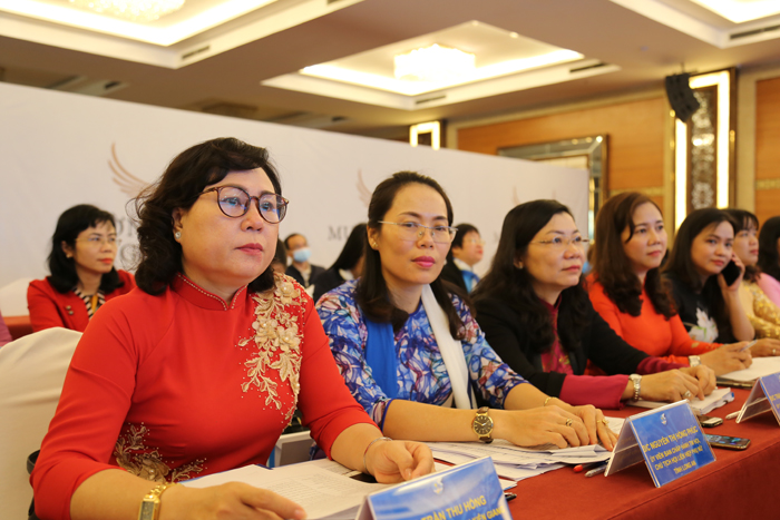 C&aacute;c ủy vi&ecirc;n BCH tham gia Hội nghị