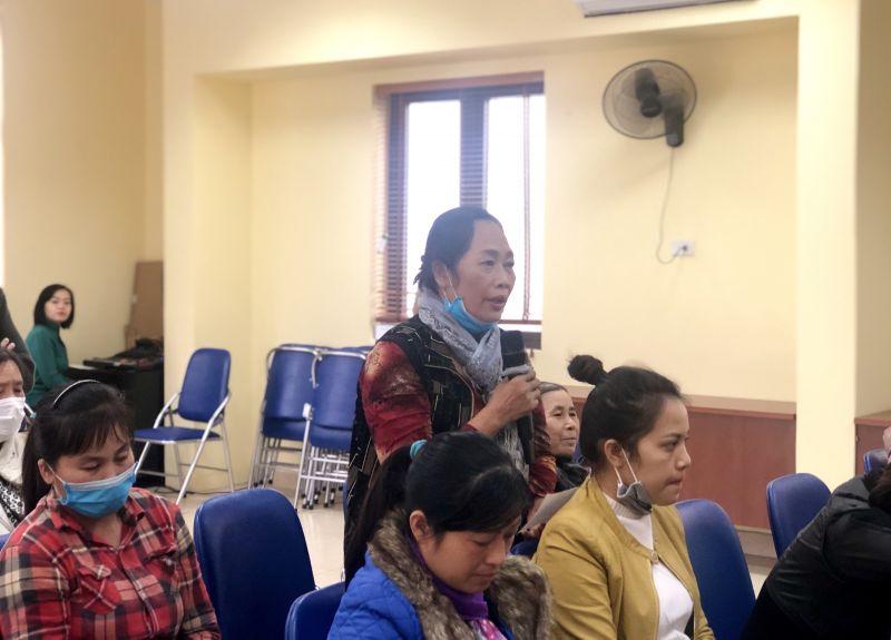 Nữ lao động nhập cư b&agrave;y tỏ kh&oacute; khăn trong việc sử dụng nước sạch