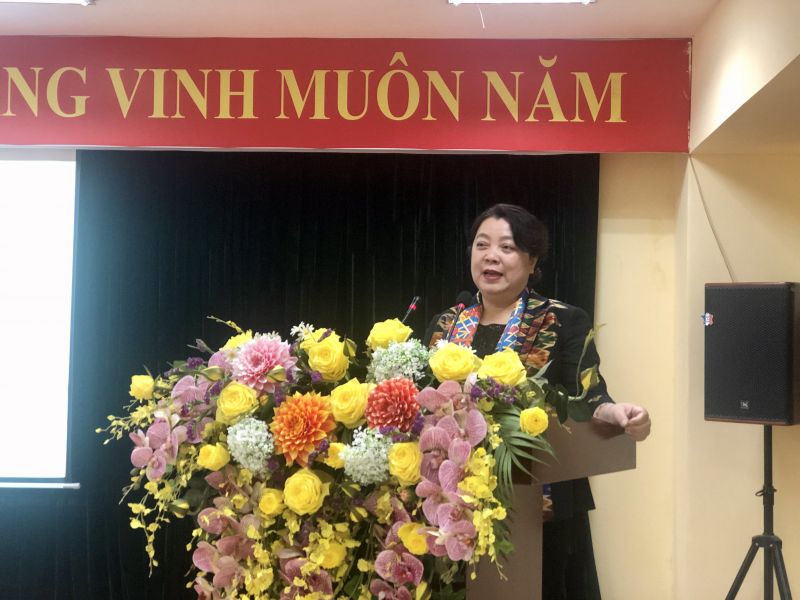 Đồng ch&iacute; Nguyễn Thị Thu Thuỷ, Ph&oacute; Chủ tịch Thường trực Hội LHPN H&agrave; Nội chủ tr&igrave; buổi đối thoại