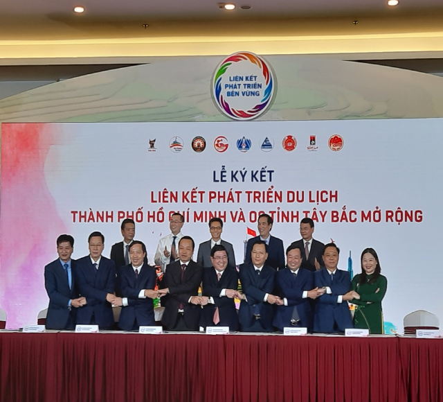 Nhiều chương trình liên kết phát triển du lịch đã được các địa phương chung tay thúc đẩy trong năm 2020.