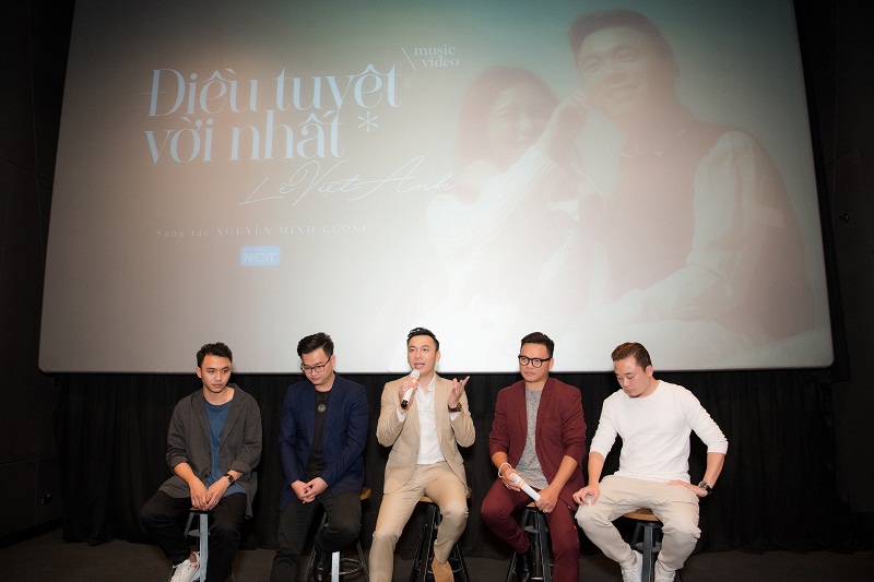 Ekip thực hiện MV 