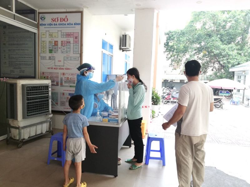 Người dân cần tăng cường thực hiện các biện pháp phòng, chống dịch Covid-19.