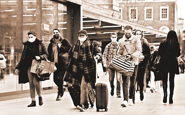 Dịch Covid-19 khiến thế giới đón năm mới trong lặng lẽ (Ảnh minh họa)