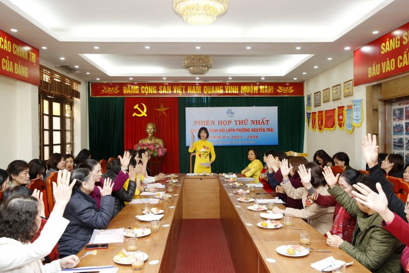 Ban Chấp hành Hội LHPN xã họp phiên thứ I bầu Ban Thường vụ, Chủ tịch, Phó Chủ tịch Hội LHPN xã lần thứ 29 , nhiệm kỳ 2021 - 2026