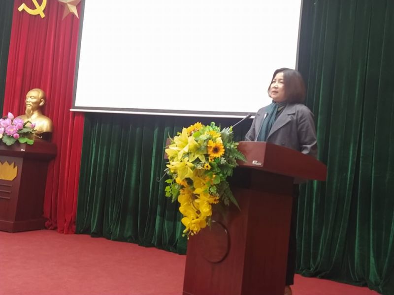 Đồng chí Phạm Thị Nguyên Hạnh, Phó Bí thư Đảng uỷ Khối các cơ quan Thành phố phát biểu chỉ đạo tại Hội nghị