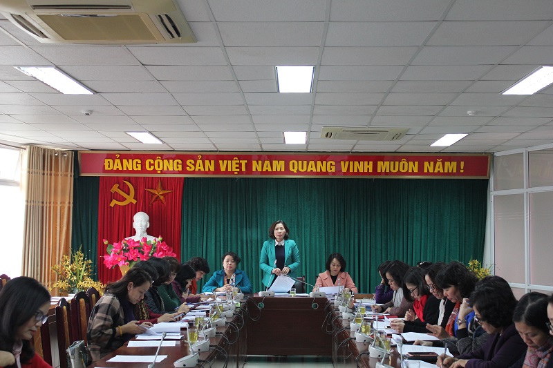 C&aacute;c đại biểu tham dự hội nghị Giao ban Chủ tịch Hội LHPN c&aacute;c quận huyện thị x&atilde; v&agrave; đơn vị trực thuộc th&aacute;ng 1 năm 2021