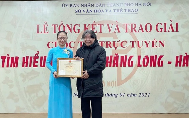 Lễ trao giải cuộc thi "T&igrave;m hiểu 1010 năm Thăng Long - H&agrave; Nội"