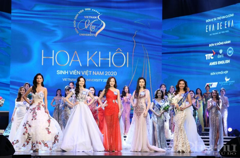 Top 5  Hoa khôi Sinh viên Việt Nam 2020 chuẩn bị bước vào  phần thi Ứng xử