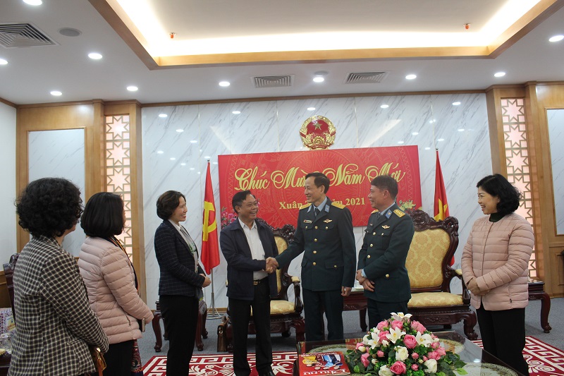 Đoàn đến thăm, chúc Tết  Tỉnh ủy, UBND tỉnh Sơn La