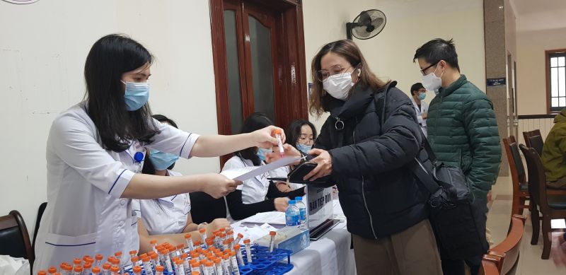 Gần 500 phóng viên xét nghiệm SARS-CoV-2 lần 2 - ảnh 2
