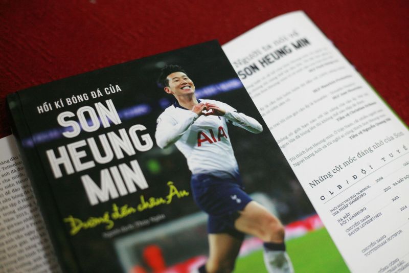 Hình ảnh trong cuốn Hồi ký bóng đá của Son Heung Min Hình ảnh trong cuốn Hồi ký bóng đá của Son Heung Min