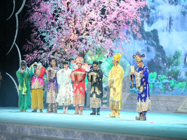 Chương trình năm này tiếp tục quy tụ dàn diễn viên quen thuộc đã gắn bó suốt nhiều năm qua.