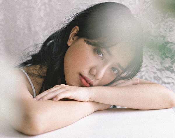 Phùng Khánh Linh: Từ cô nàng khép mình đến nữ nghệ sĩ trẻ nổi bật làng nhạc - ảnh 2