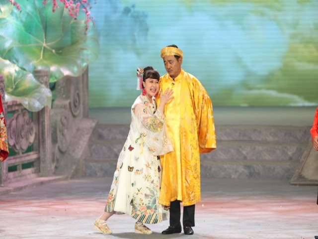 Nghệ sỹ Vân Dung và nghệ sỹ Quốc Khánh.