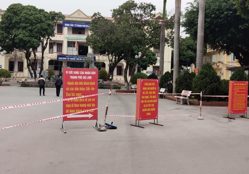 Khung cảnh tại BV Dã chiến TP Chí Linh. Khung cảnh tại BV Dã chiến TP Chí Linh.