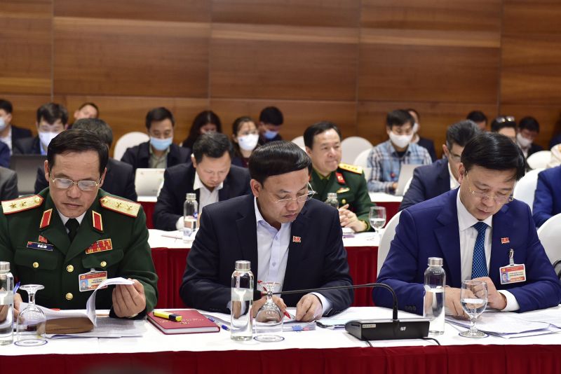 Các lãnh đạo bộ, ngành cùng họp