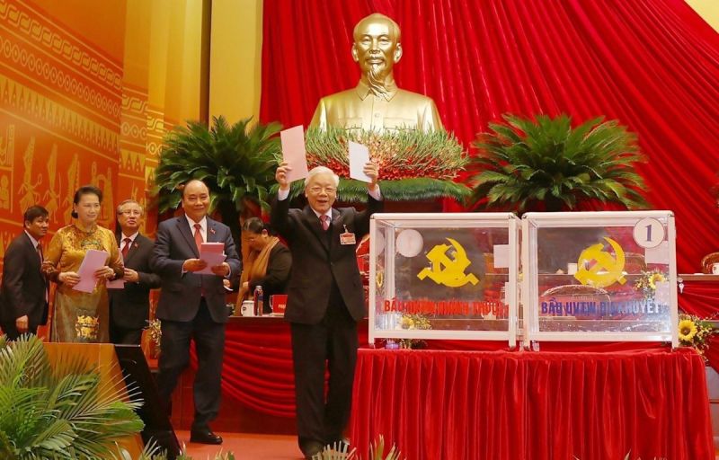 Hôm nay 31/1, Ban Chấp hành Trung ương khóa XIII bầu Bộ Chính trị, Tổng Bí thư, Ban Bí thư - ảnh 1