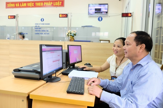 Ứng dụng CNTT trong các sở ngành của TP sẽ giúp giải quyết nhanh thủ tục hành chính Ứng dụng CNTT trong các sở ngành của TP sẽ giúp giải quyết nhanh thủ tục hành chính