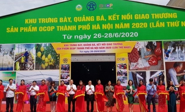 Khai mạc sự kiện &ldquo;Trưng b&agrave;y, quảng b&aacute;, kết nối giao thương sản phẩm OCOP TP. H&agrave; Nội