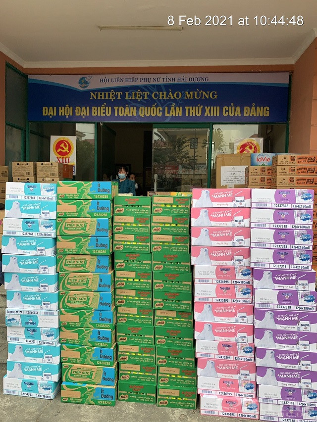 Đợt 2 trao tặng sản phẩm dinh dưỡng tại