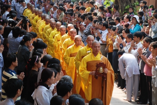 Yêu cầu chia nhỏ các khóa lễ cầu an, không tập trung đông người - ảnh 1