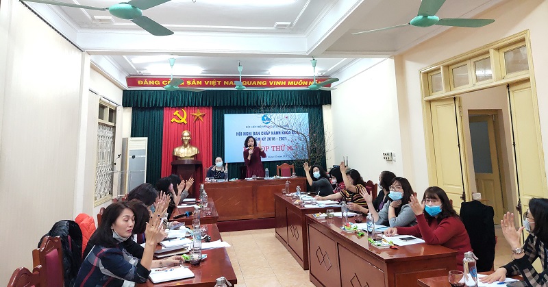 Các đại biểu bẩu bổ sung BCH, BTV Hội LHPN quận khóa XXII