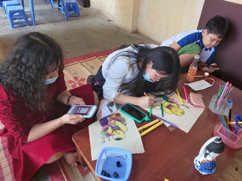 Vẽ tranh Đ&ocirc;ng Hồ